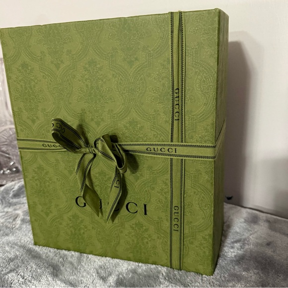 Authentic GUCCI Marmont mini top handle bag NEVER USED. *New pics added 12/24/24 - Picture 10 of 15